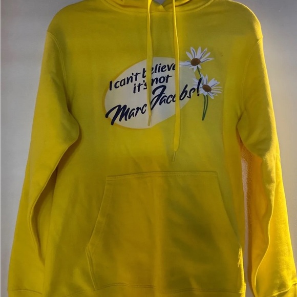 Ava Niuri x Mark Jacobs - Picture 2 of 6